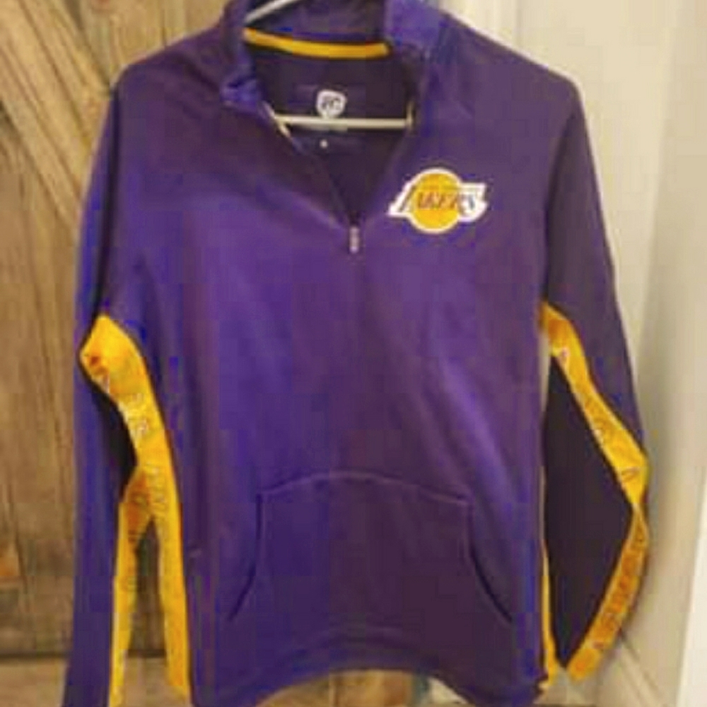 Lakers sweater